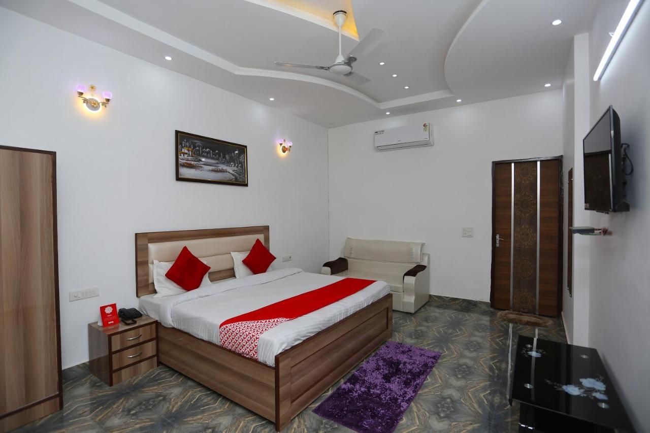 Hotel Rest Palace อัครา ภายนอก รูปภาพ